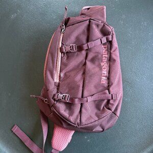 Patagonia Atom 8L Sling Bag